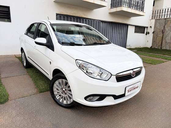 FIAT GRAND SIENA 1.6 MPI ESSENCE 16V FLEX 4P MANUAL